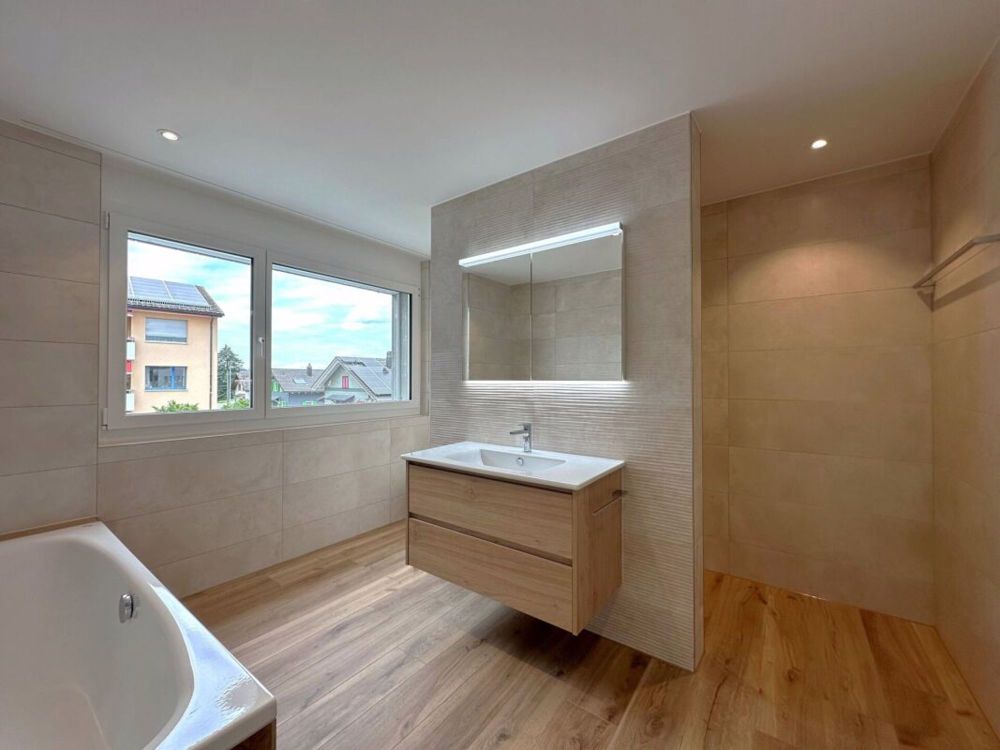 Wohnen mit Stil - hochwertiges 6.5-Zimmer-Haus mit viel Raum - Bild 10