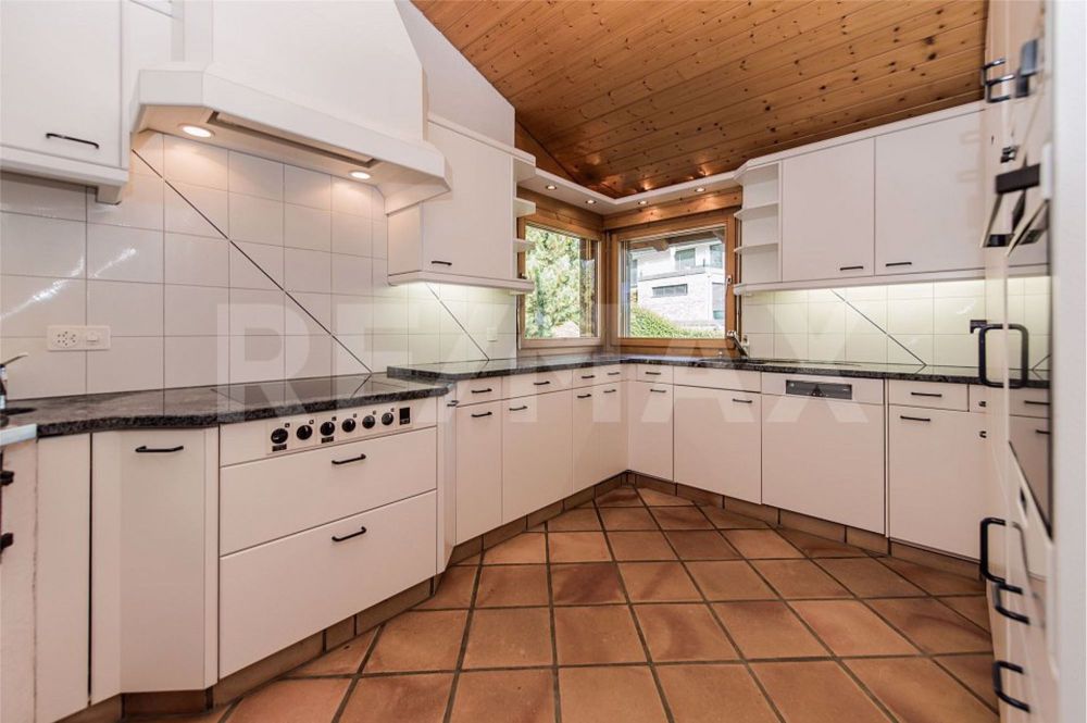 WENIGE SCHRITTE ZUM SEE: SONNIGES 6 ZIMMER HAUS - Bild 4
