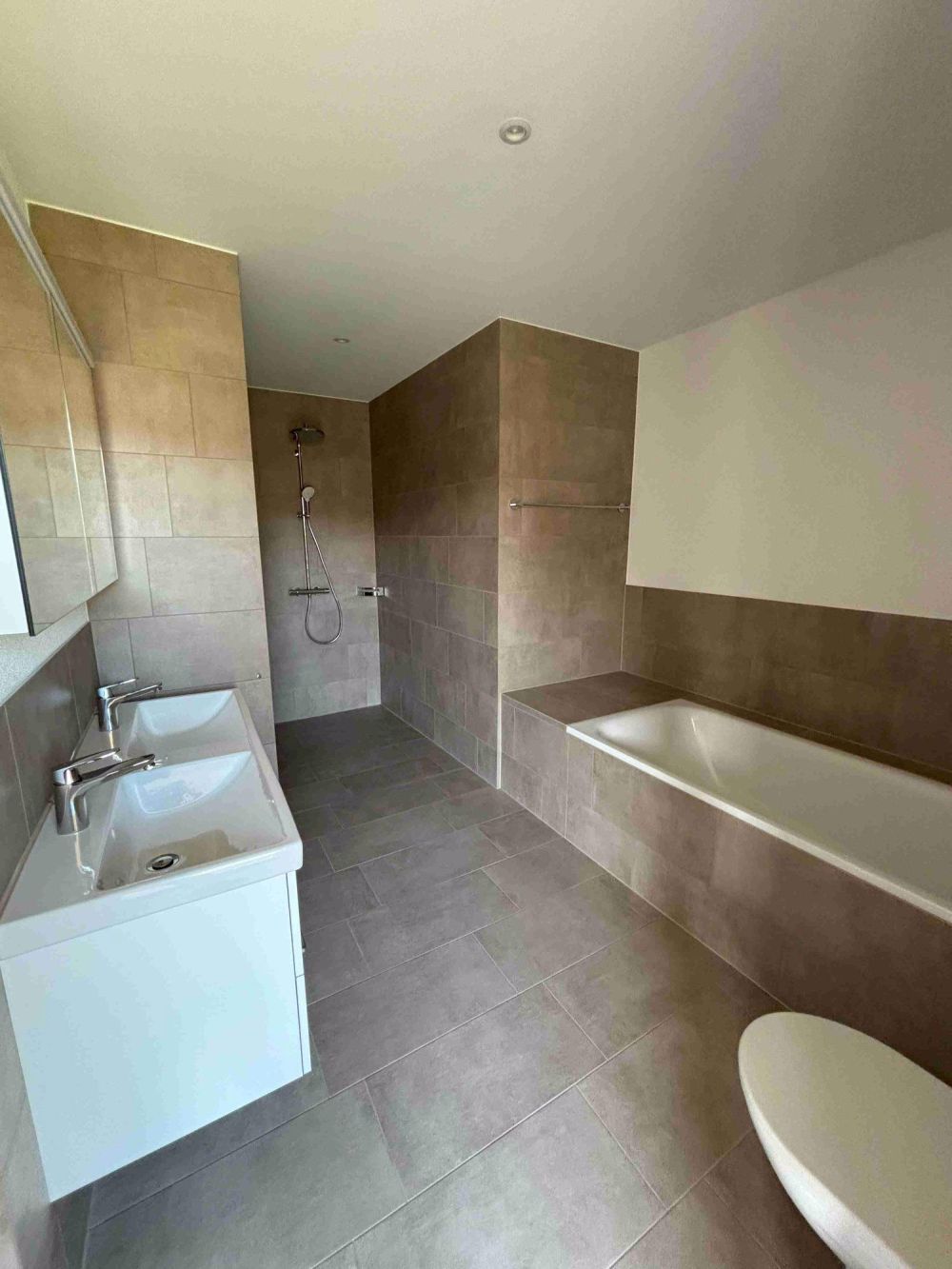 Top-Kapitalanlage : Eine der schönsten Wohnungen im Fricktal - gut vermietet mit 3,2 % Rendite! - Bild 12