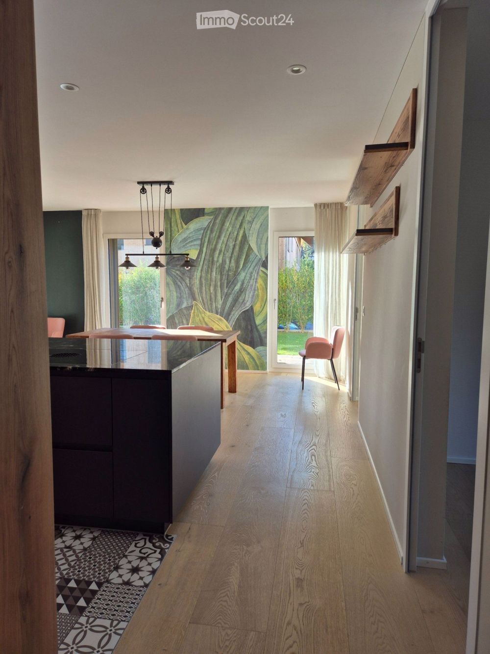 5 ½-Zimmer Gartenwohnung mit grossem Landanteil & Sitzplatz - Bild 9