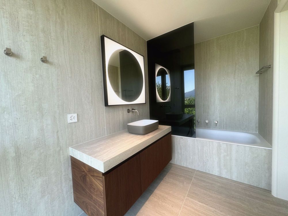 Moderno Appartamento di Lusso con Vista Mozzafiato a Paradiso - Bild 10