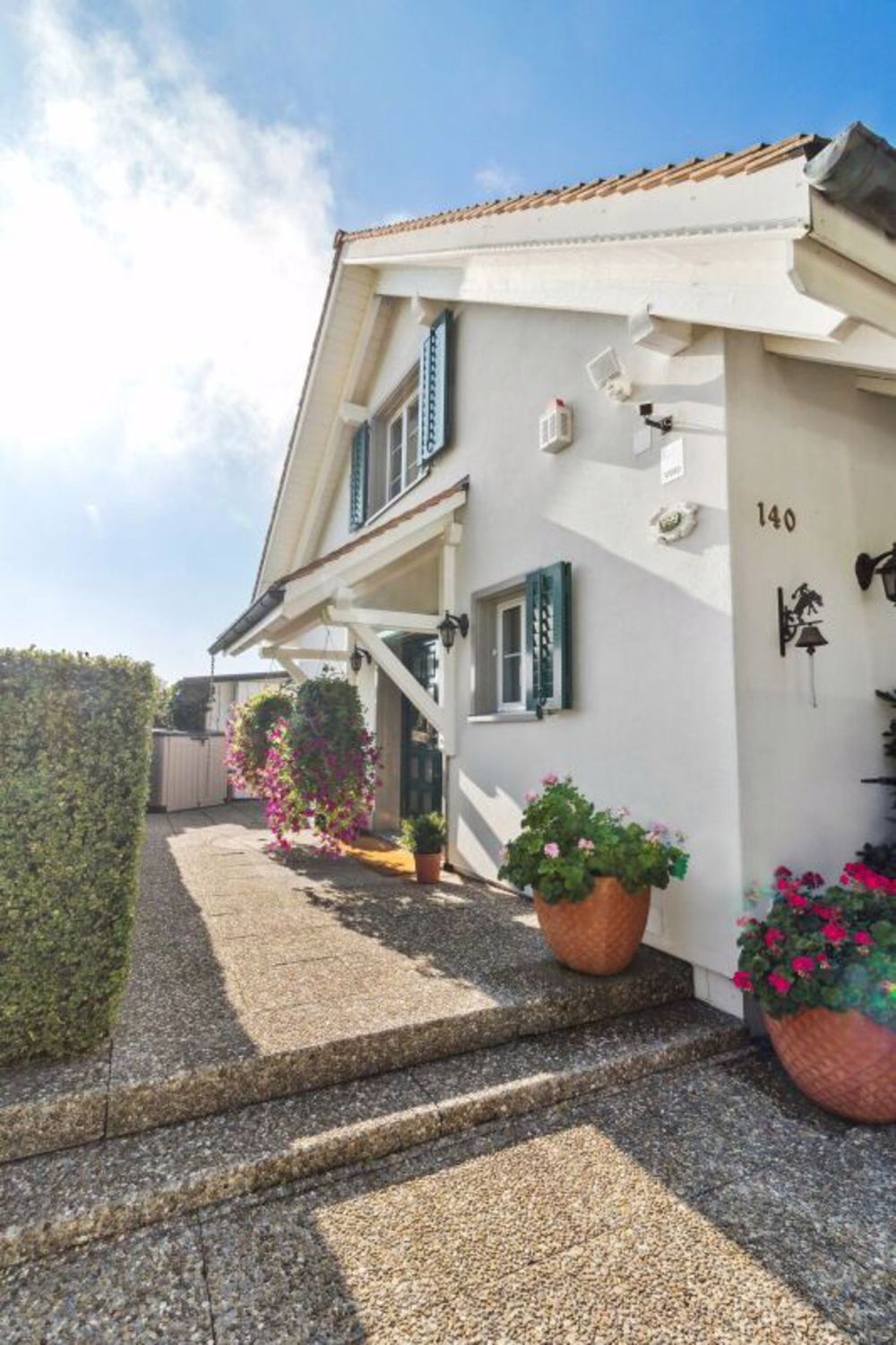 Exklusive Villa an Toplage vor den Toren Zürichs - Bild 12