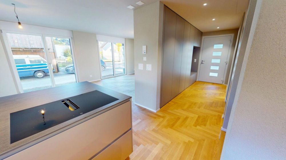 Neubau-Doppeleinfamilienhaus in Buchs SG - Stilvoll wohnen mit Nachhaltigkeit und Komfort - Eingangsbereich