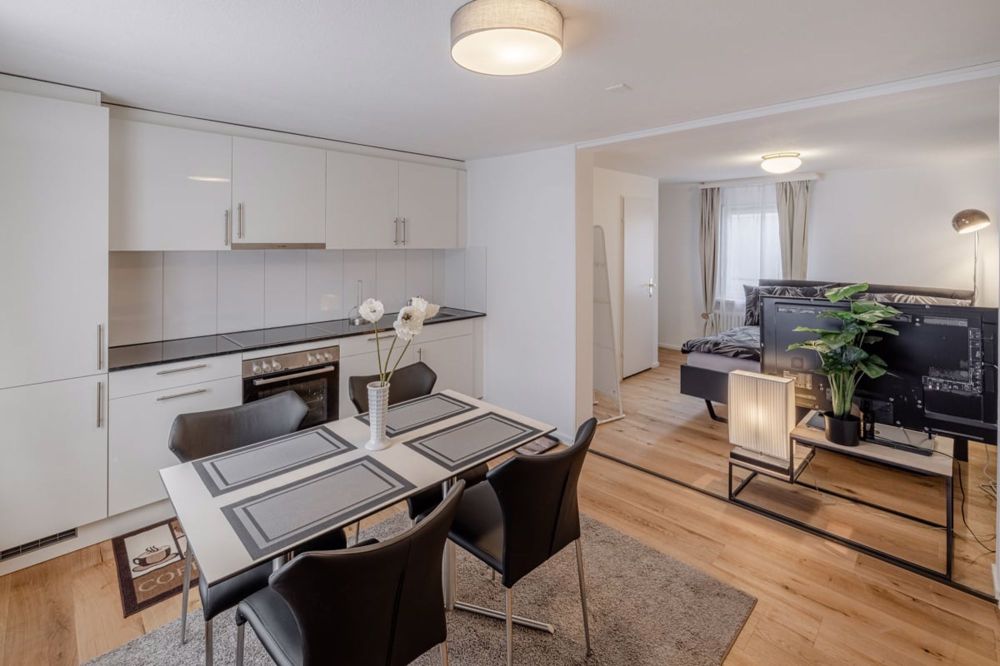 Möblierte 2.5-Zimmer-Wohnung mit Servicepaket - Bild 2