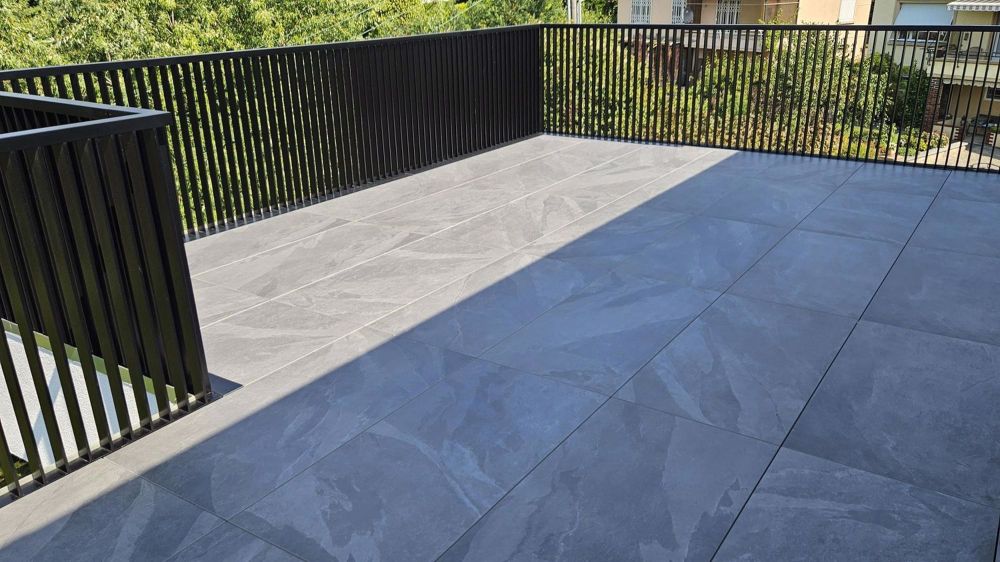 Prächtige 4-Zimmer-Dachgeschosswohnung mit Panoramablick in Prilly - Bild 12