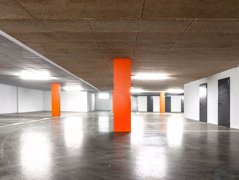 Neueste 2.5-Zimmer-Wohnung mit privatem Garten und Portikus - Bild 13