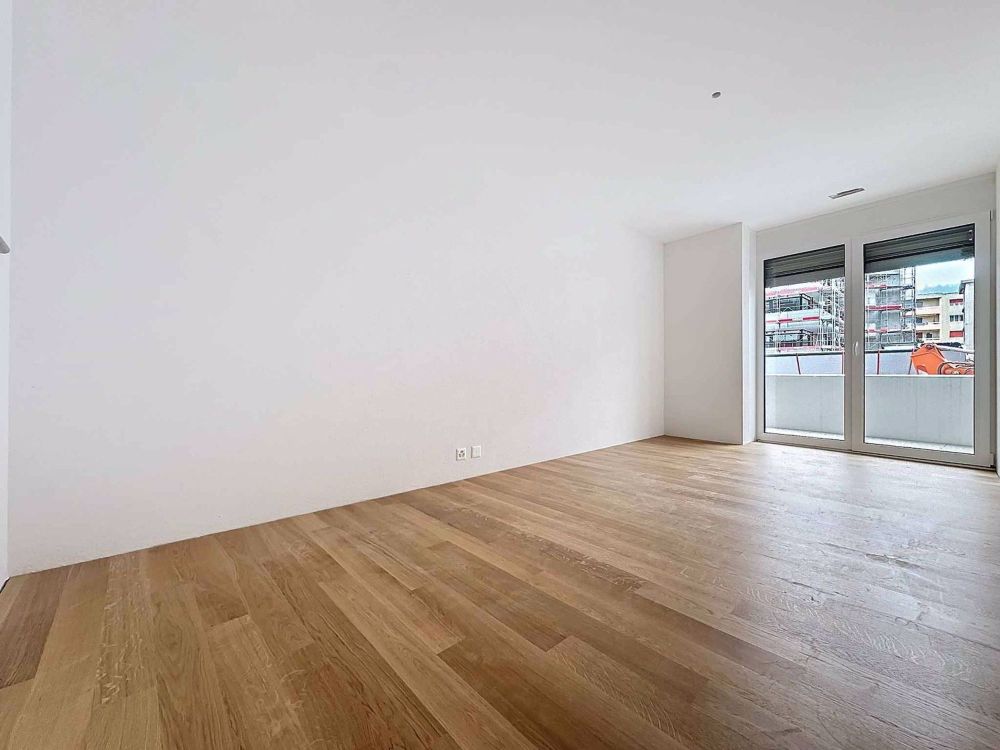 Wohnung mit 3.5 Zimmern und 90 m2 mit 2 überdachten Balkonen - Bild 5