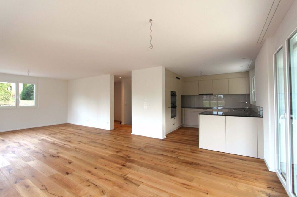 Familienfreundliches 5.5-Zimmer Einfamilienhaus - Bild 2