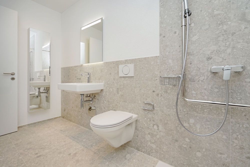 Färbi Zofingen 2.5-Zimmerwohnung, EG - Duschbad