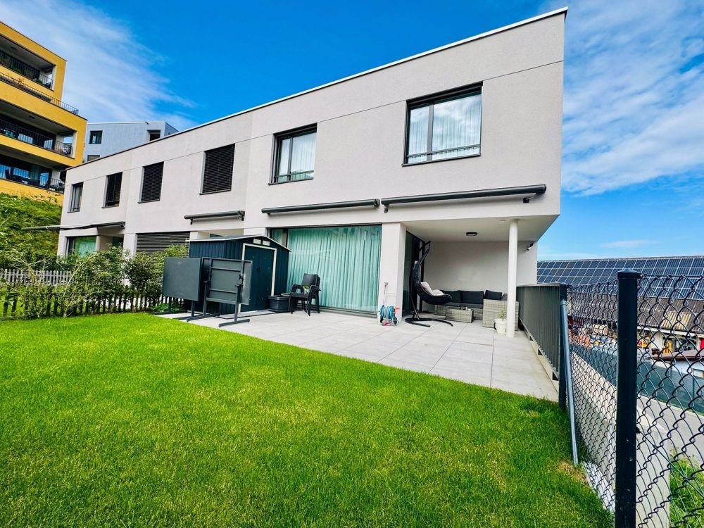 Modernes 5.5-Zimmer-Reiheneckhaus! - Bild 1