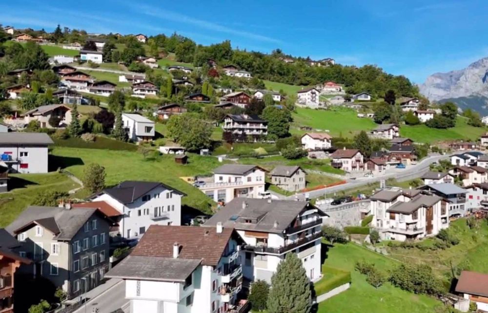 „Le Coudrey“ Wohnung mit 3,5 Zimmern im 1. Stock - Bild 6