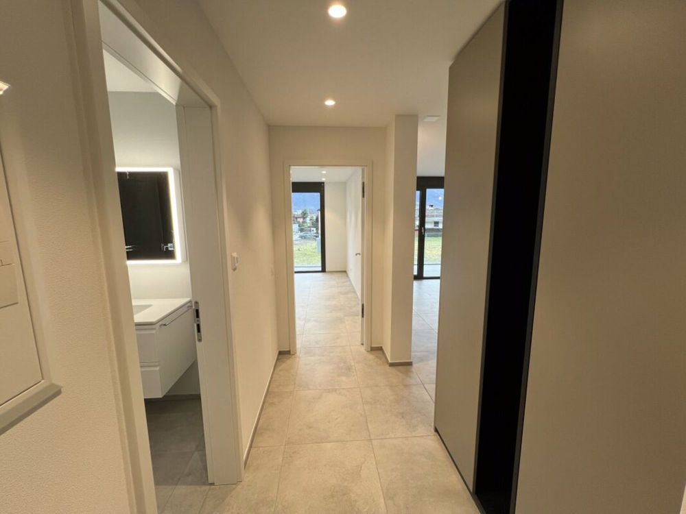 Wohnung 2.5 Zimmer 1P - Bild 3