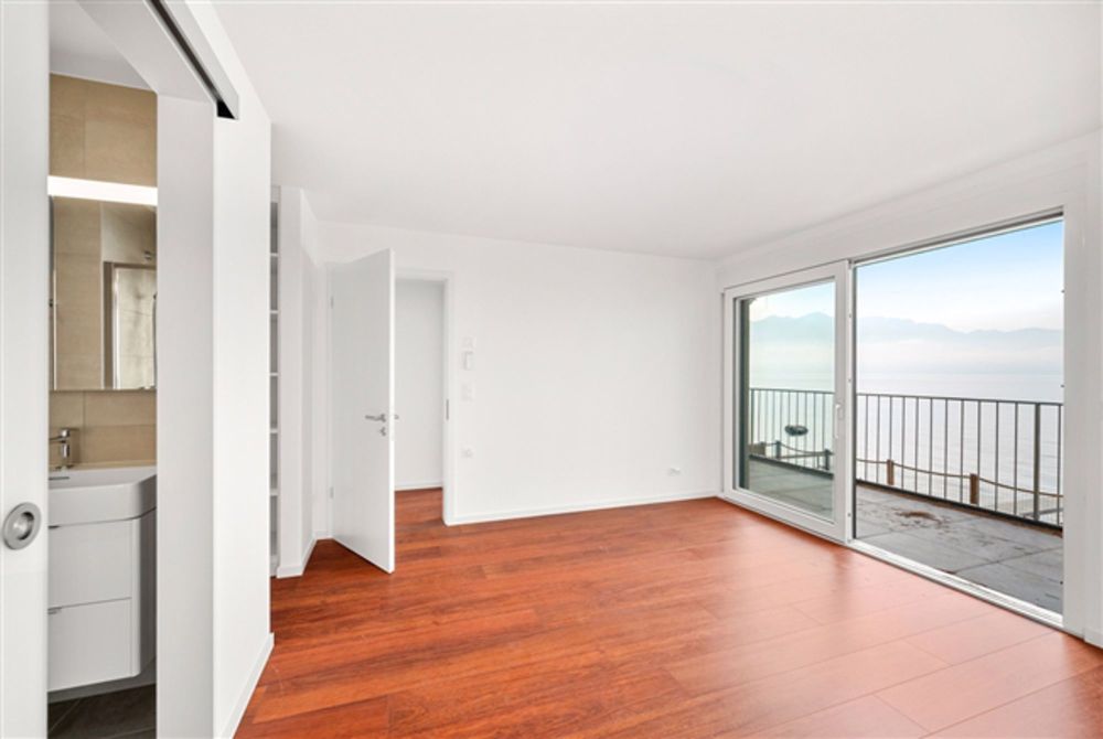 Eine einzigartige Kulisse zwischen See, Weinbergen und Bergen - Bild 7