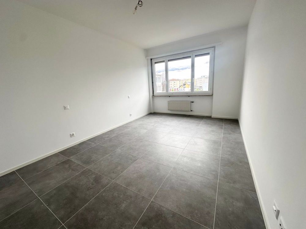 3,5 Lokale renoviert in Losone – strategische Residenz und ideale Investition! - Bild 8