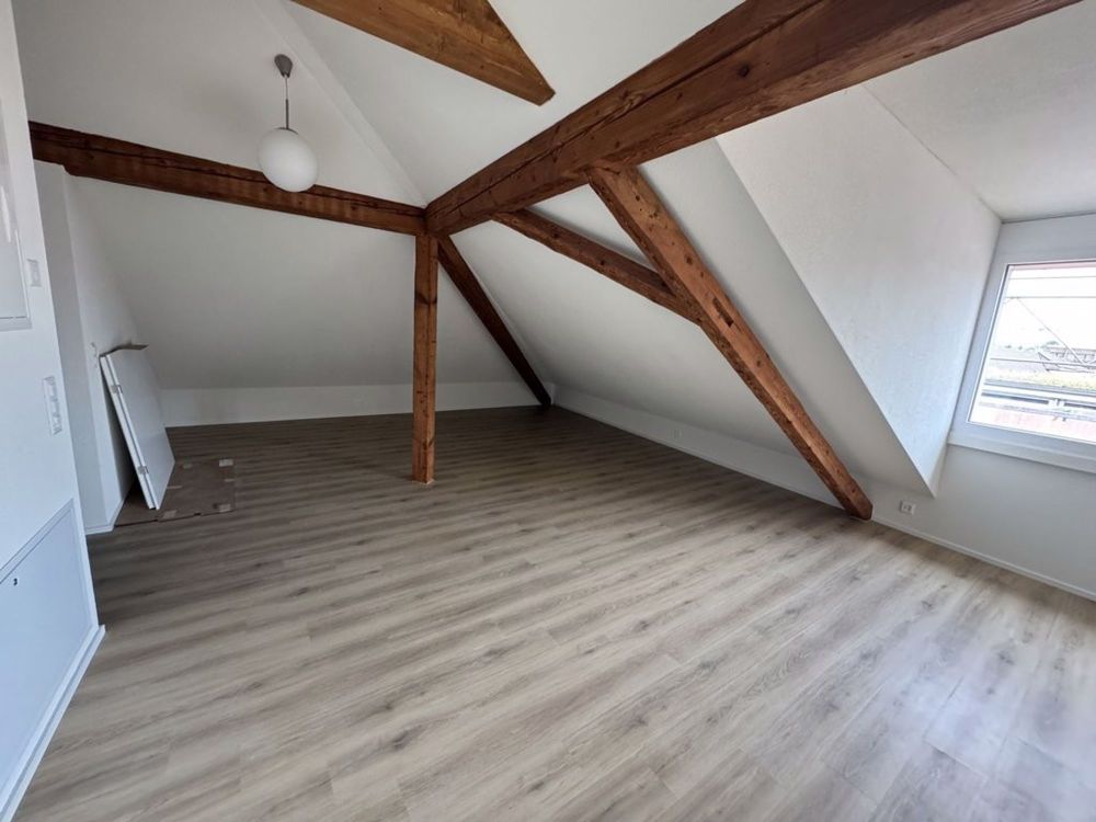 3.5 -Zimmer-Dachwohnung Erstvermietung nach Dachausbau - IMG_3096.JPG