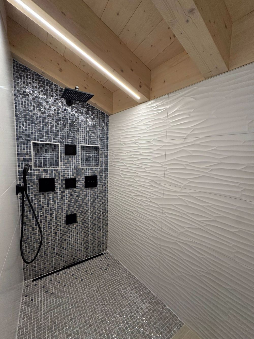 Letztes Angebot: 4 1/2 und 2 1/2 Zimmer (gewerblich) - Bild 5