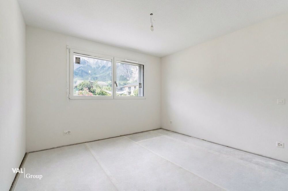 4.5 Zimmer moderne und helle Wohnung mit Balkon, ideal für den ersten Kauf - Bild 6
