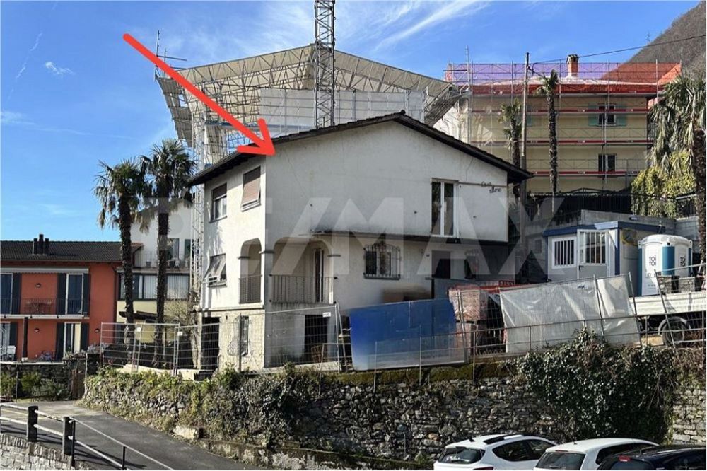 Immobile da ristrutturare con vista lago nel cuore del paese - Bild 4