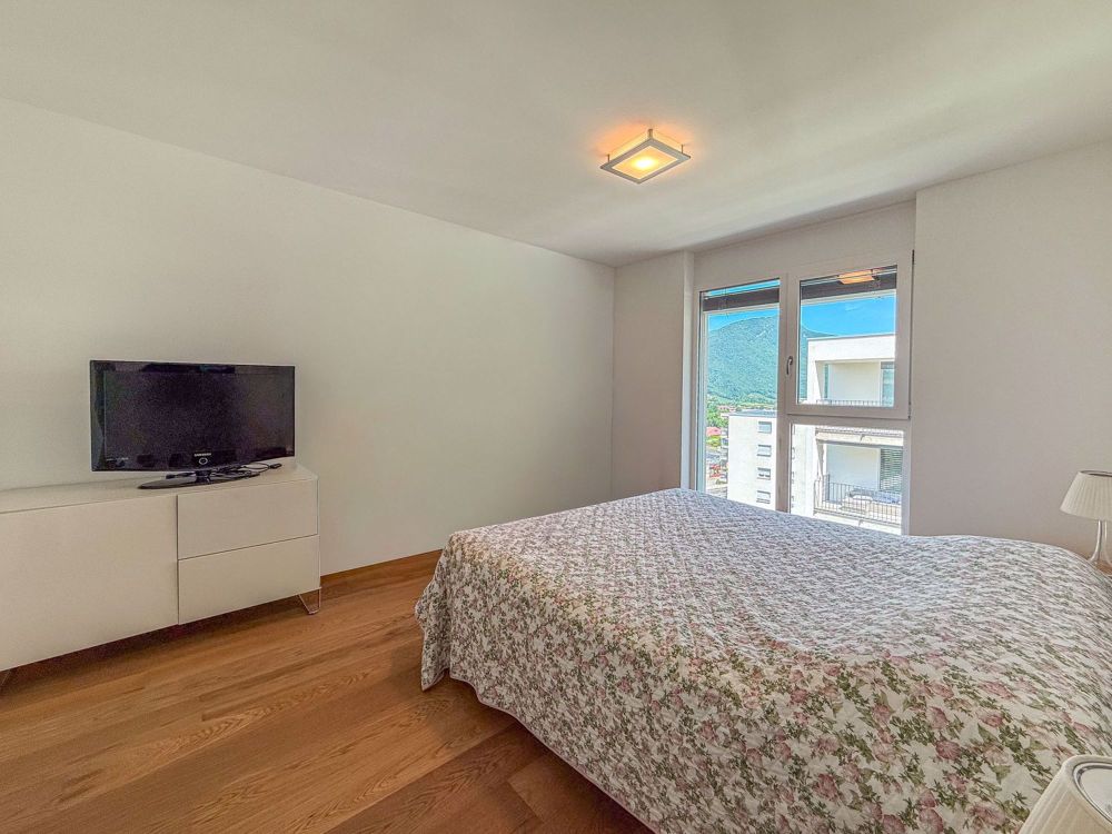 Modernes Dachgeschoss mit 3,5 Zimmern in Mendrisio - Bild 4