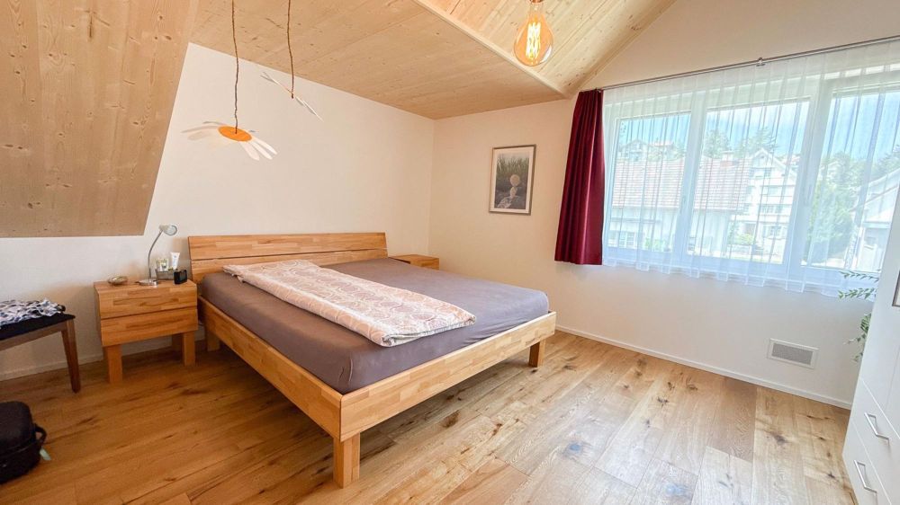 Attraktives 6 1/2 Zi. Reihenhaus mit Charme an Top Lage - Bild 9