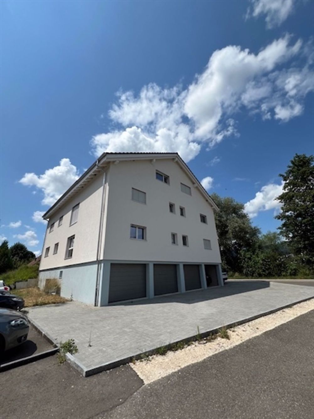 Geniessen Sie die letzte 3,5-Zimmer-Wohnung im Erdgeschoss!! - Bild 1