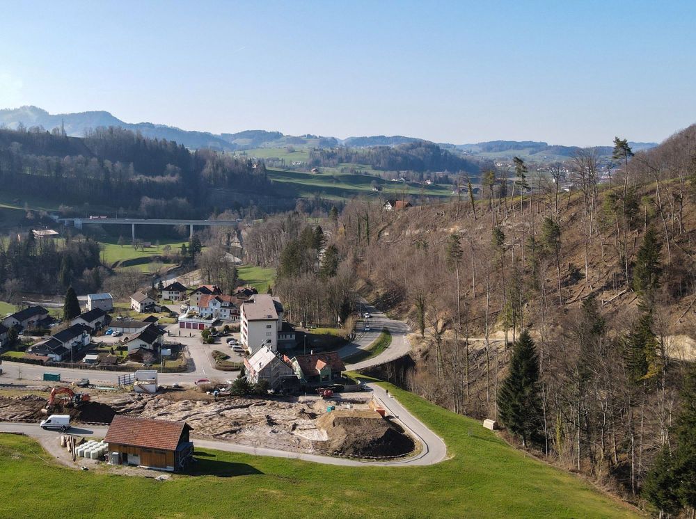 Dachterrassen-Glück: Stilvolle Attikawohnung an sonniger Lage - Bauplatz und Umgebung | Stand März 2025