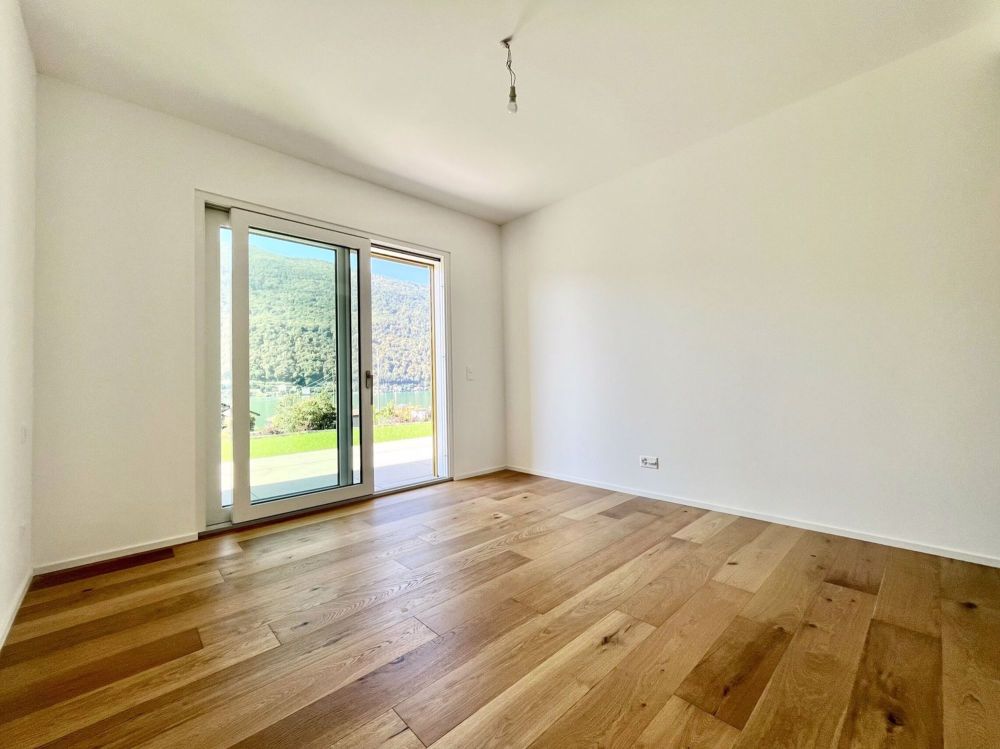 Großes 4.5-Zimmer-Apartment mit Garten und Seeblick in Brusino Arsizio - Bild 8