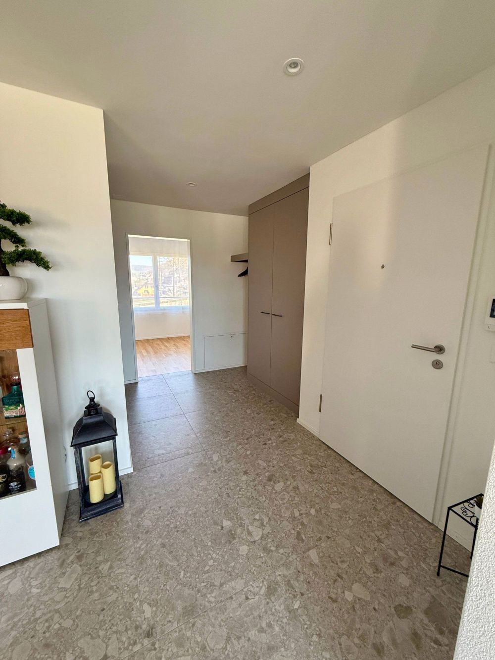 4.5-Zimmer Wohnung mit schönem Ausblick. - Bild 9