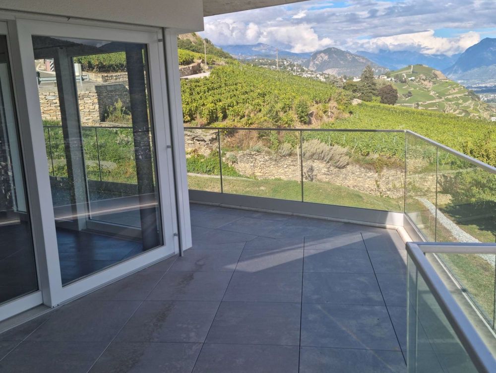 5.5 pièces de standing - vue splendide sur les châteaux - Bild 4