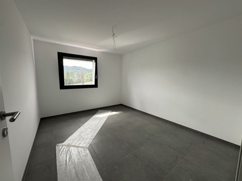 Zweizimmerwohnung in neuer Residenz, wenige Minuten vom Comer See entfernt - Bild 4