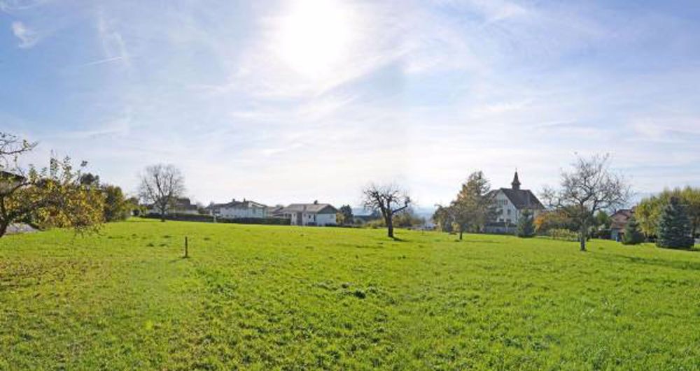 Bel appartement dans les combles avec mezzanine et grand balcon - Bild 2