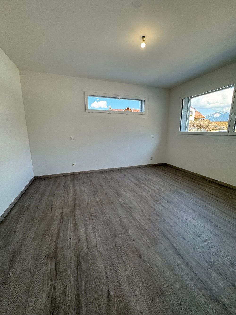 Zwei Schritte vom See entfernt: Neues Reihenhaus mit 5,5 Zimmern und Blick auf den Genfersee! - Bild 4