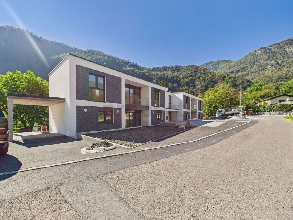 Faszinierende Wohnung in Avegno, TI - Moderne Eleganz in einer urbanen Umgebung - Neubau - Image 1