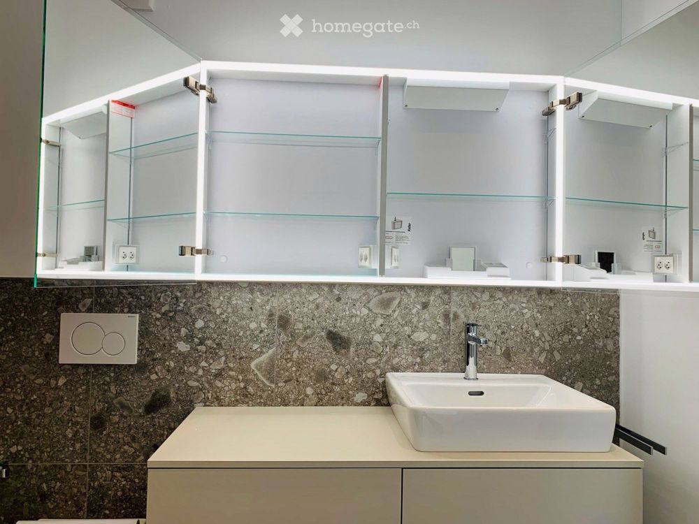 Prächtige Terrasse! Neubau, Seeblick und Parkplätze - Bild 6