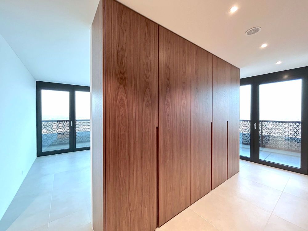 EXKLUSIV WOHNEN AUF 33. ETAGE DES HÖCHSTEN WOHNGEBÄUDES DER SCHWEIZ - Bild 8