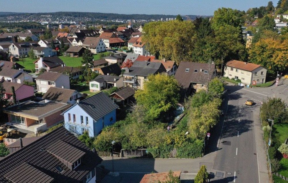 Neubau am Waldrand – stilvolles 5.5-Zimmer-Einfamilienhaus mit Fernsicht - Bild 9