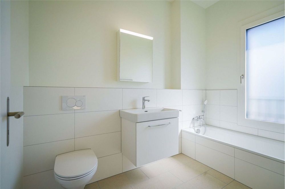 Nachhaltig + zentral wohnen: Noch eine bezugsbereite 4.5 Zimmer-Dachwohnung - Bild 8