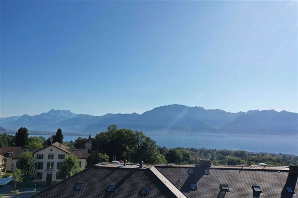 Neu Neue 5.5 Zimmerwohnung mit Seeblick - Bild 9