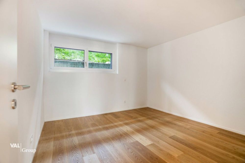 Direkt bezugsbereit: 5.5 Zimmer Neubauwohnung an schöner erhöhter Lage - Bild 6