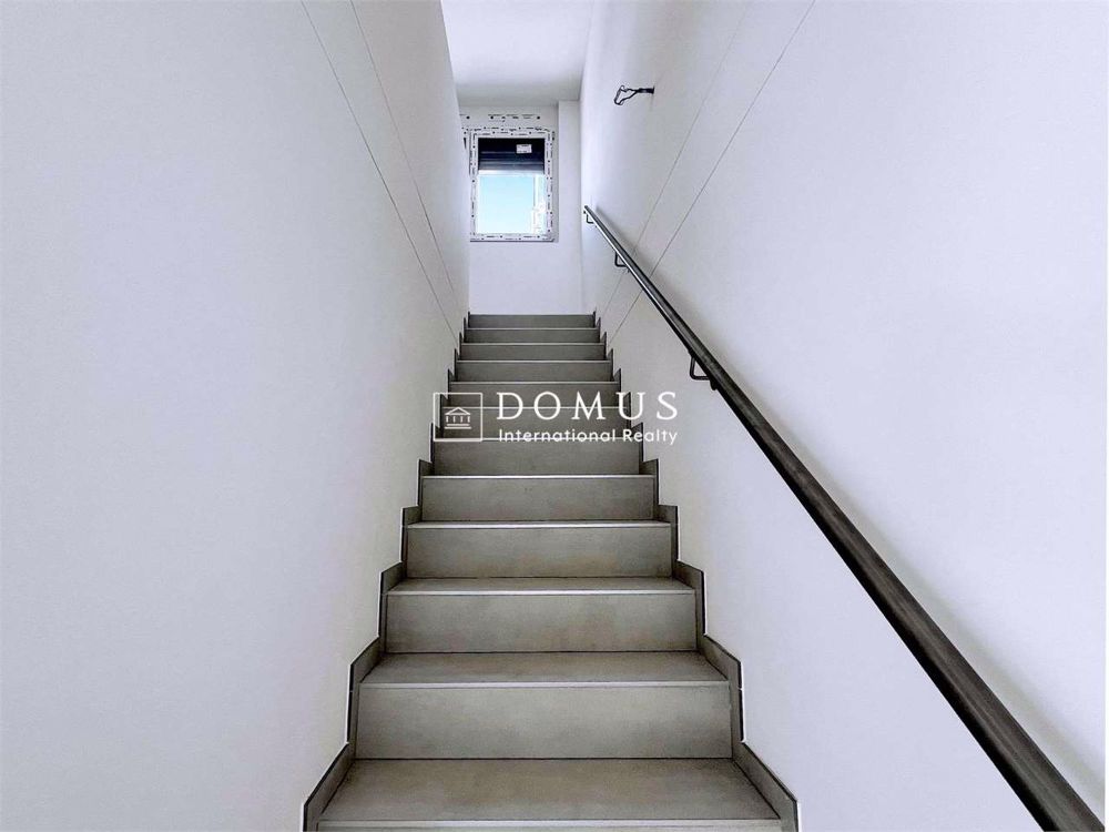 Neue und moderne Villa mit privatem Garten - Bild 9