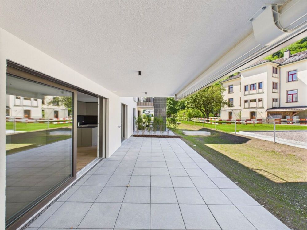 Neue 4.5-Zimmer Erdgeschoss Wohnung (C2) - Sitzplatz