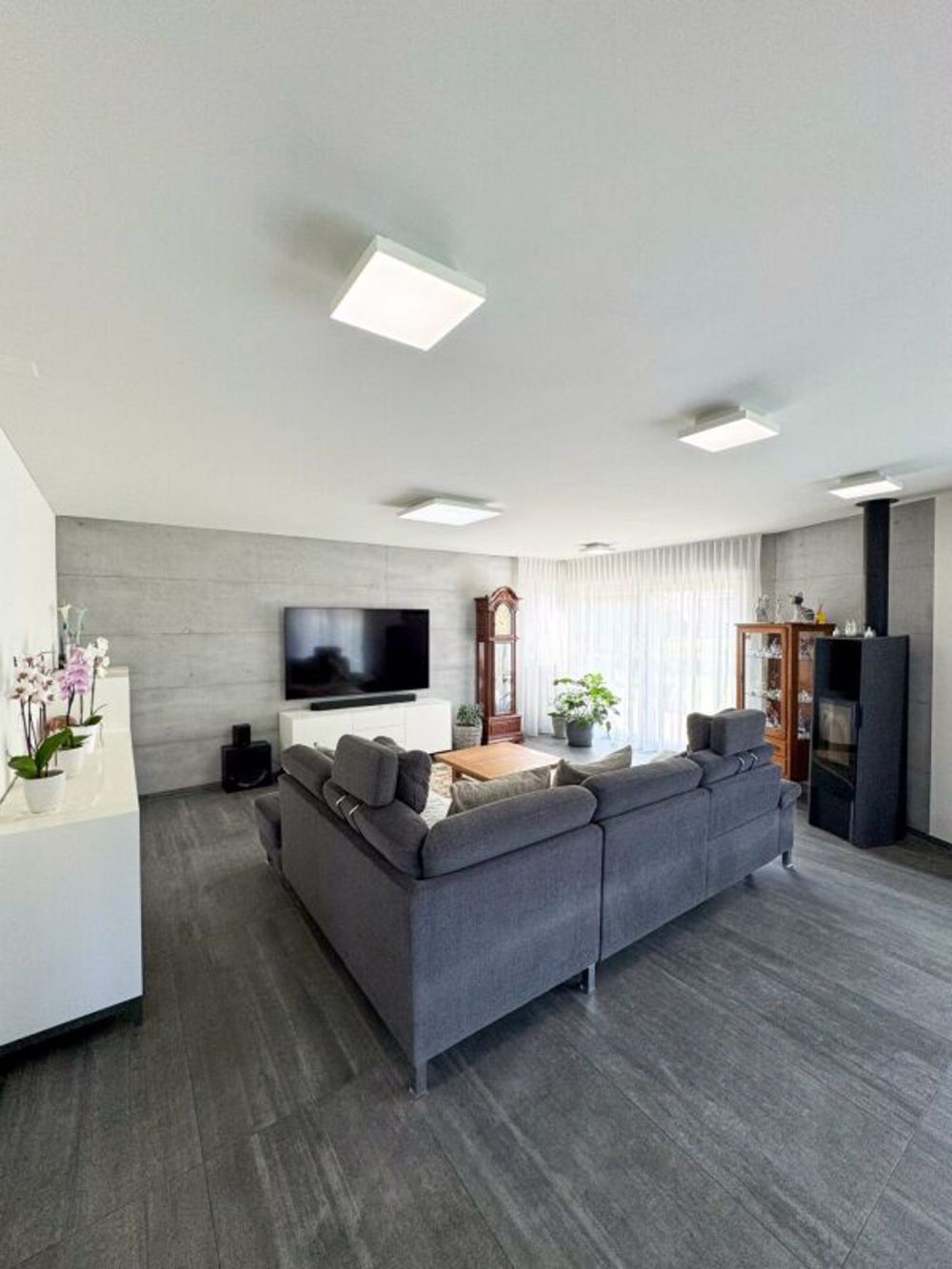 Modernes Einfamilienhaus an fantastischer Lage - Wohnzimmer