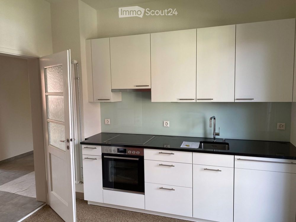 Komplett neu sanierte 4.5 Zimmerwohnung an bester Lage in Wabern - Bild 5
