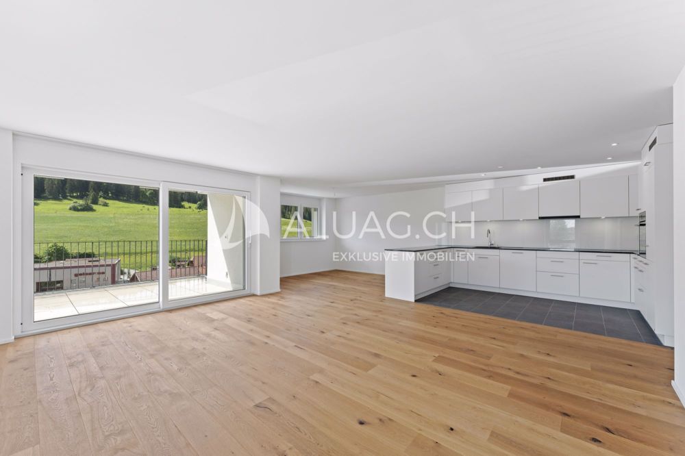 NEUBAUTRAUM 4.5 ZIMMER IM HERZEN DER NATUR - Titelbild