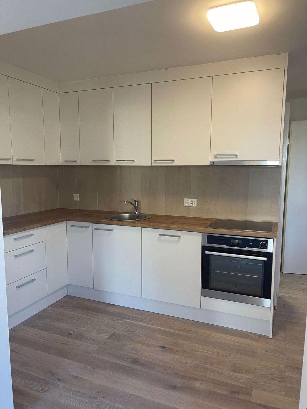 Moderne 3-Zimmer-Wohnung im Herzen von Zweisimmen - Bild 4
