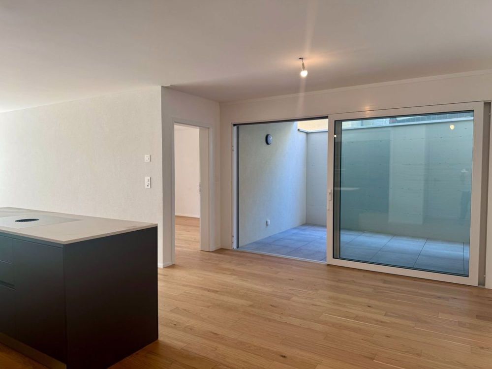 Neue 3.5-Zimmer-Wohnung in einem gehobenen Gebäude mit Garten - Bild 5