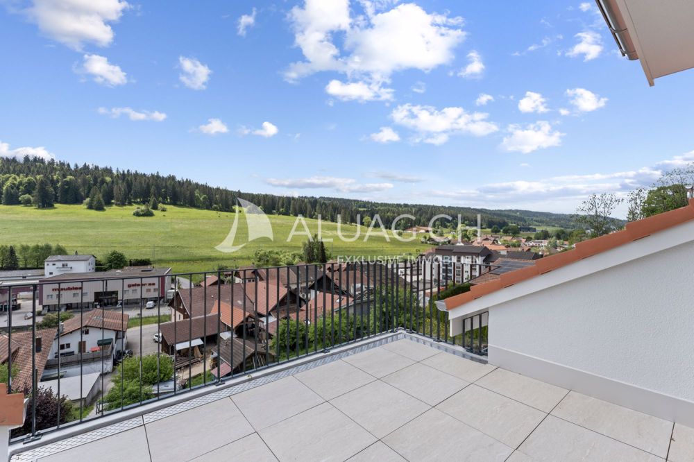 ELEGANTE 4.5 ZIMMER MIT NATURBLICK - Platz für entspannte Stunden im Freien