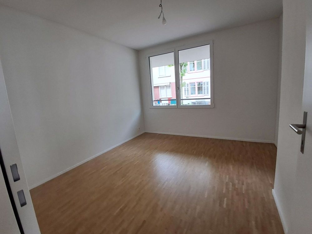 Maisonette - Neubauwohnung (mit Freecooling-System, Erdsonden-Heizung, Photovoltaik-Strom) - Bild 5