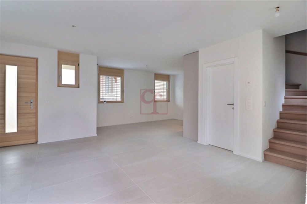 Romont - Herrliches neues Triplex von 4,5 Stück mit privatem Garten - Bild 3