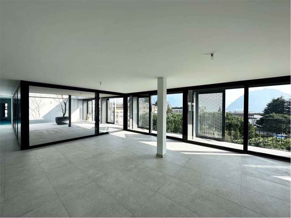 Splendido attico panoramico con ampio terrazzo - Bild 3
